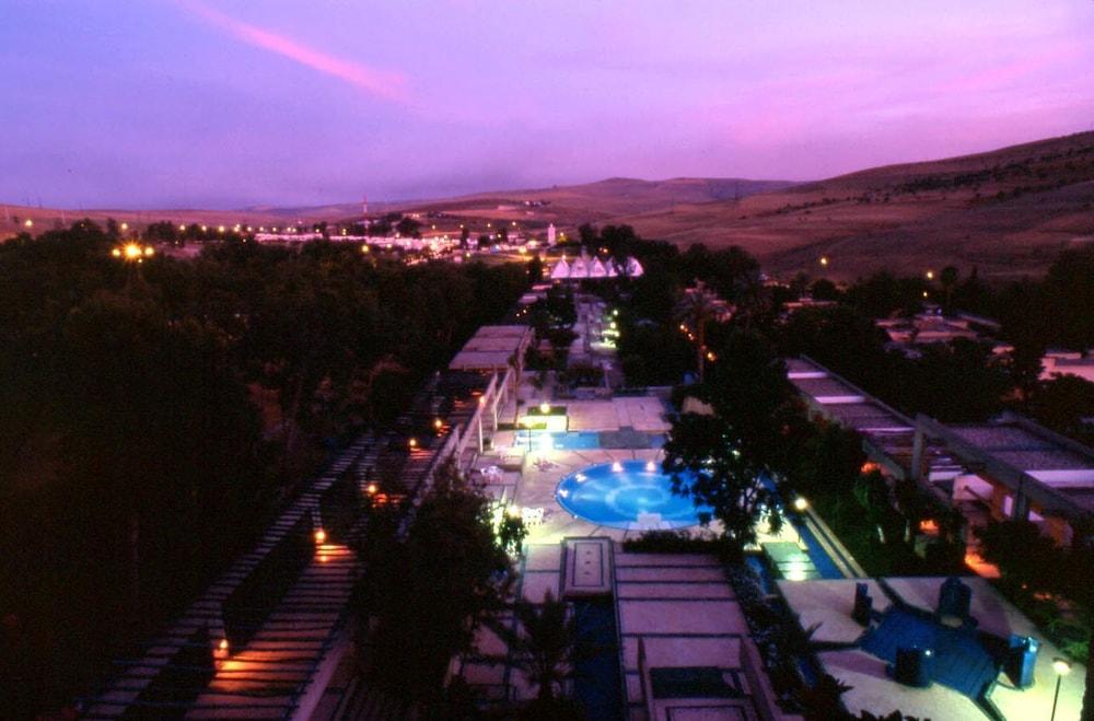 Sidi Harazem Hotel ภายนอก รูปภาพ