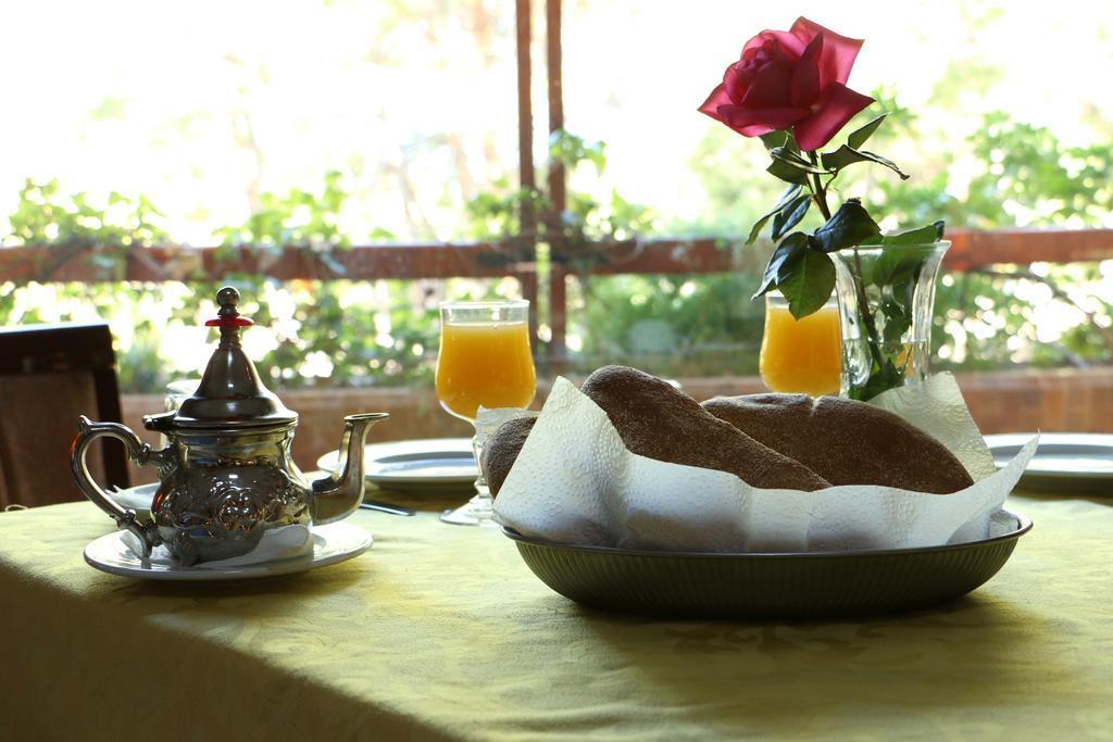 Sidi Harazem Hotel ภายนอก รูปภาพ