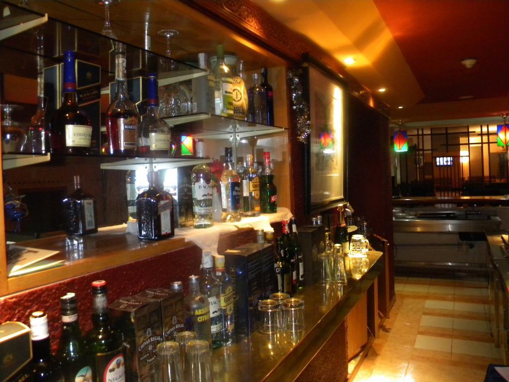 Sidi Harazem Hotel ภายนอก รูปภาพ