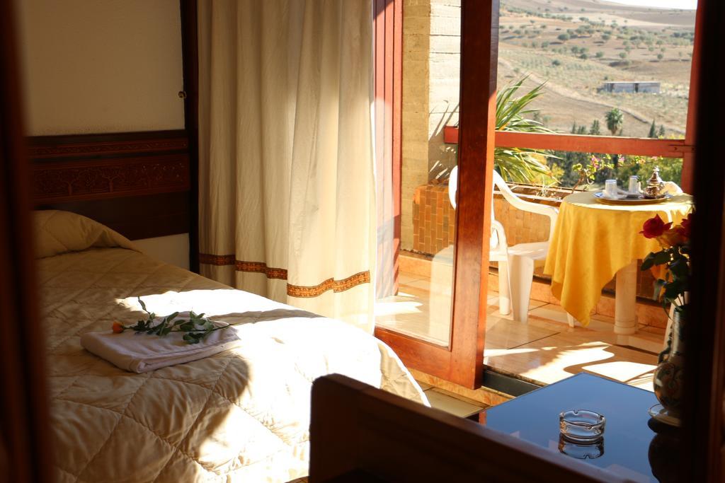 Sidi Harazem Hotel ภายนอก รูปภาพ